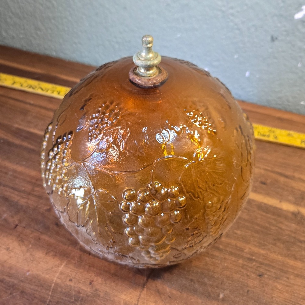 Vtg 1970's MCM Grape Pattern Amber Glass Hanging Swag Light Lamp globe only - Picture 3 of 6